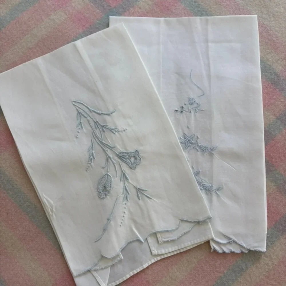 Set of two Vintage tea towels floral blue white